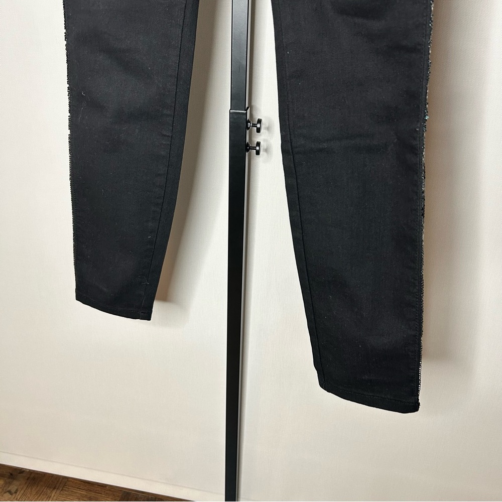 Cache Low Rise Skinny Jeans - Picture 3 of 10